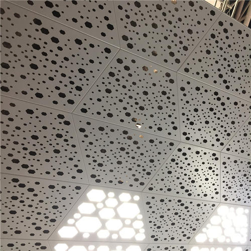 600x600工程鋁扣板-工程鋁扣板廠家之酒店鋁扣板吊頂行不行